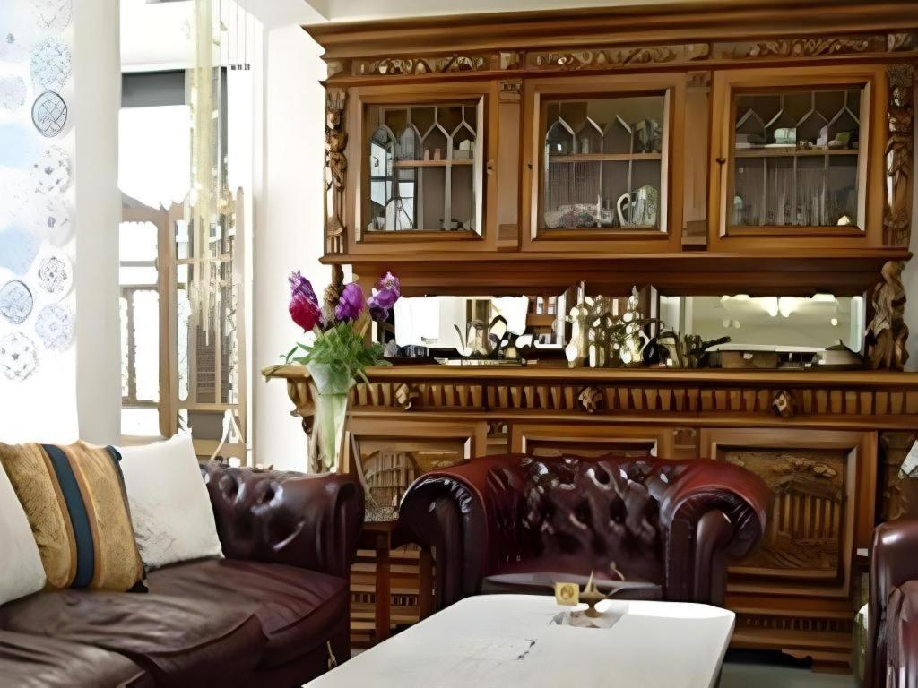 Arabian Art Hotel & Gallery Ondzsuku Kültér fotó