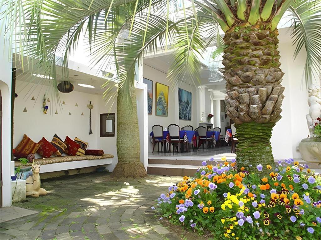 Arabian Art Hotel & Gallery Ondzsuku Kültér fotó