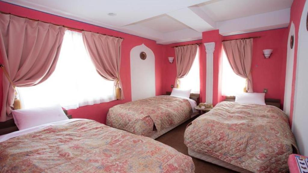 Arabian Art Hotel & Gallery Ondzsuku Kültér fotó