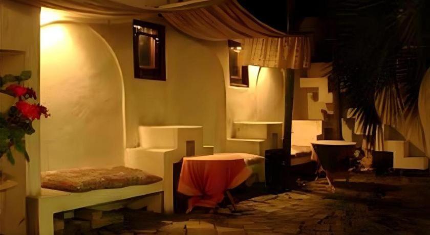 Arabian Art Hotel & Gallery Ondzsuku Kültér fotó